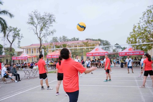 1352824659045289874 (1).jpg