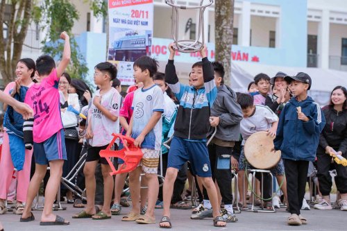 1438288636059498168 (1).jpg